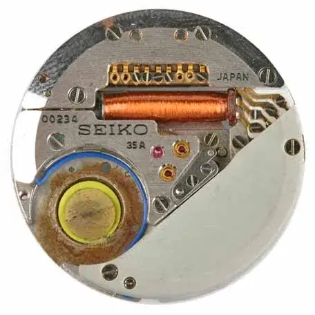 Seiko-Uhrwerk 35A mit Kupferspule, Platine und Batterie, Seriennummer 00234, Herkunft Japan